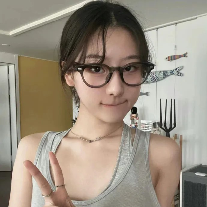 爱上百份百英雄